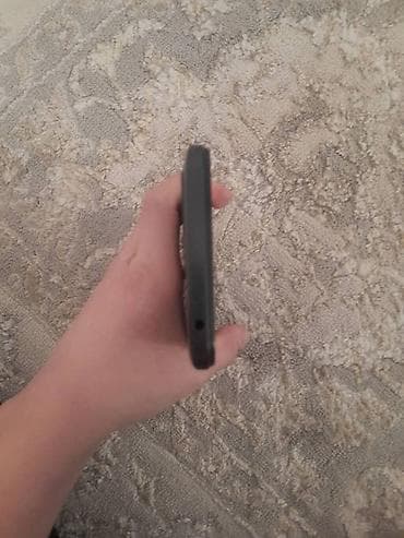 r 10: Redmi, Redmi 12C, Колдонулган, 64 ГБ, түсү - Кара — 6