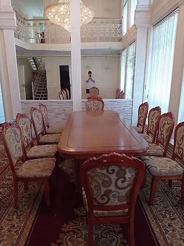 Эмерек: Конок бөлмөсү үчүн үстөл жана отургуч, Колдонулган, түсү - Күрөң — 4