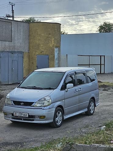 terrano 2: Nissan Serena: 2000 г. — 1