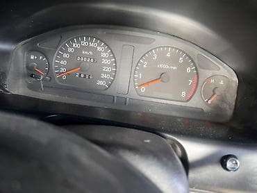 Транспорт: Mitsubishi Galant: 1998 г., Механика, Седан — 10