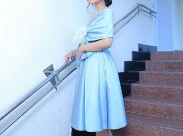 прокат карнавальных костюмов в бишкеке бишкек: Вечернее платье, Без рукавов, Перья, M, S — 1