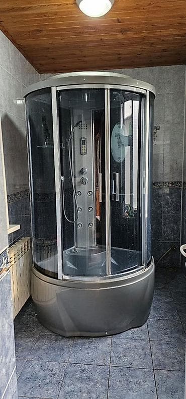 кухонный гарнитут бу: Душевая кабина Полукруглая, Покрытие: Прозрачный — 1