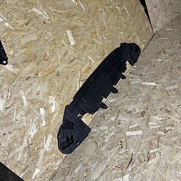 электромобили авто: Дефлектор воздуховода Toyota — 1