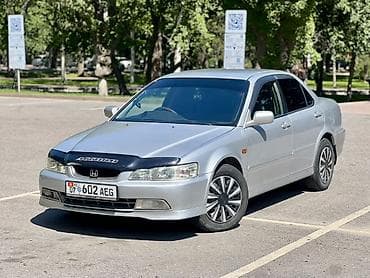 уза: Honda Accord: 2000 г., 1.9 л, Автомат, Бензин, Седан — 1