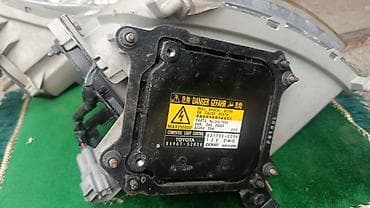 lx470 фары: Комплект передних фар Lexus 2007 г., Б/у — 3