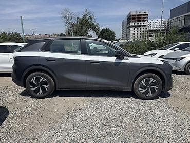 Changan Qiyuan Q05: 2026 г., 1 л, Автомат, Электромобиль, Кроссовер — 3