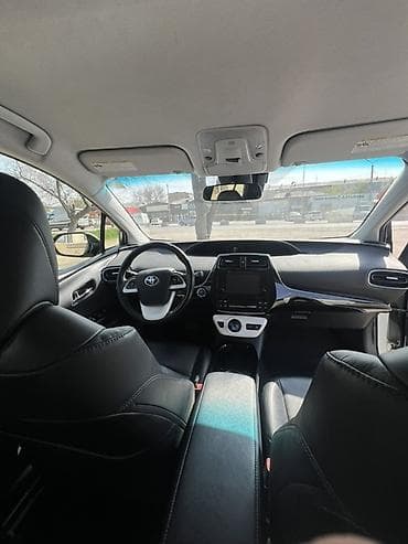 капот на приус: Toyota Prius: 2016 г., Гибрид, Хэтчбэк — 2