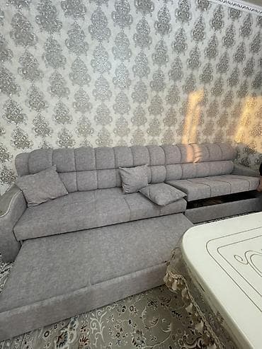 Прямой диван