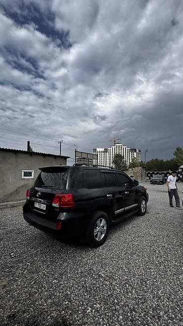 Toyota Land Cruiser: 2015 г., 4.6 л, Автомат, Бензин, Внедорожник — 3