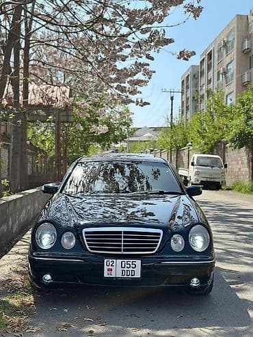 m 111: Mercedes-Benz E-класс AMG: 2000 г., 5.4 л, Автомат, Бензин, Седан — 3