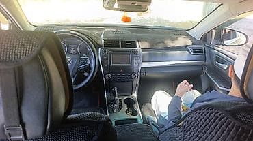 Транспорт: Toyota Camry: 2016 г., 2.5 л, Автомат, Бензин, Седан — 10