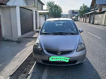 hond: Honda Jazz: 2008 г., 1.3 л, Механика, Бензин, Хэтчбэк — 3