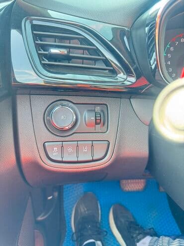 зимние шины на матиз: Chevrolet Spark: 2017 г., 1 л, Автомат, Бензин, Хэтчбэк — 5