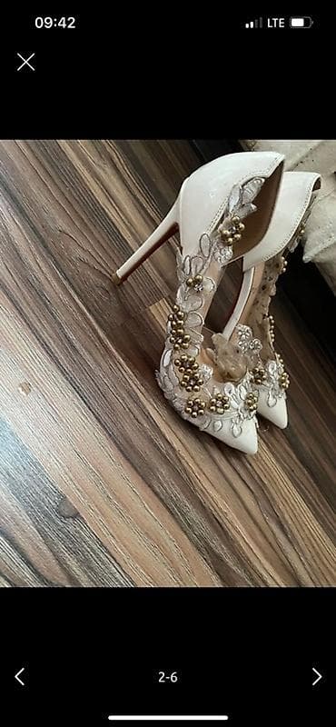 Туфли: Туфли, 36, Christian Louboutin, Новый, цвет - Белый — 2