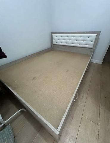 бу кровати двуспальные: Двуспальная кровать, С мягким изголовьем, длина - 200 см — 4