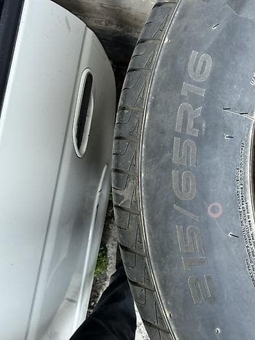 ls 600: Автомобильная шина 215/65 R16 с желесками - Размер: 215/65 R16 — 1