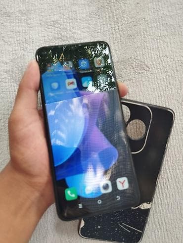 smart plus: Tecno Spark, Б/у, 128 ГБ, цвет - Синий, 2 SIM — 4