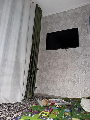 адресная табличка на частный дом: Кирпичные заборы — 1