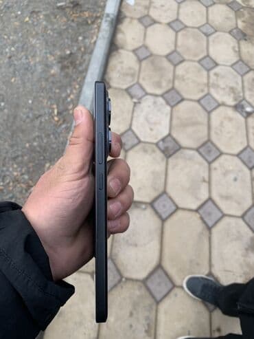 телефоны poco m5: Poco M7 Pro 5G, Колдонулган, 256 ГБ, түсү - Кара, 2 SIM — 4