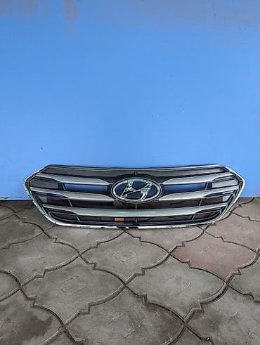 san: Решетка радиатора Hyundai 2017 г., Новый, Аналог — 1