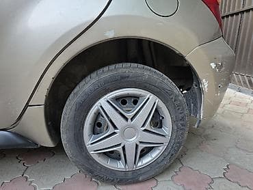 corolla runx: Toyota Ist: 2003 г., 1.5 л, Бензин, Хэтчбэк — 6