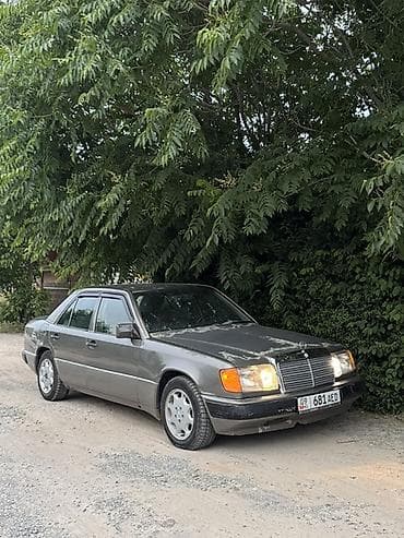 Mercedes-Benz W124: 1990 г., 2.3 л, Автомат, Бензин, Седан