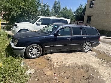 калганы: Mercedes-Benz E-Class: 2001 г., Автомат, Бензин, Универсал — 1