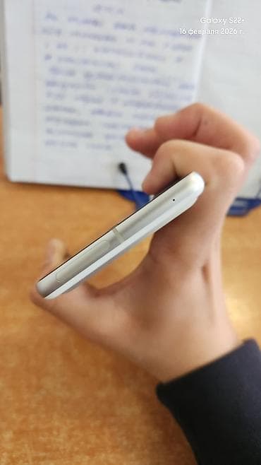 чехол на редми 7 а: Google Pixel 7, 128 ГБ, цвет - Белый, 1 SIM — 4