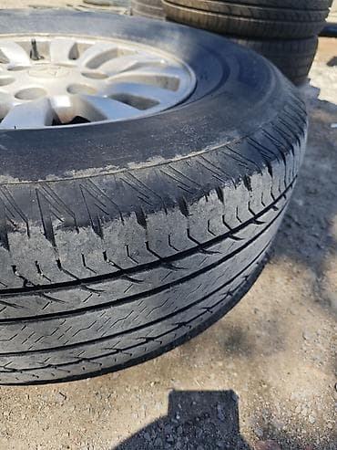 65: Шины 265 / 65 / R 17, Лето, Б/у, Внедорожные (АТ/МТ), Bridgestone — 2