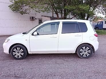 mazda mps: Mazda Verisa: 2003 г., Хэтчбэк — 4