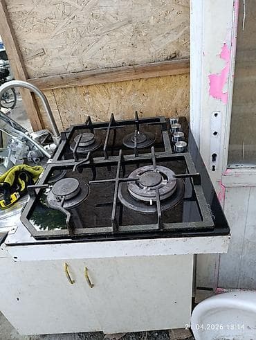 Кафелер, ресторандар үчүн: Газовая варочная поверхность на 4 конфорки. Особенности: - — 2