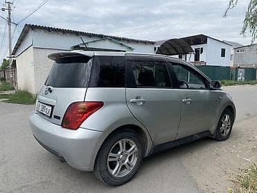 kamri 30: Toyota Ist: 2002 г., 1.3 л, Автомат, Бензин, Хэтчбэк — 4