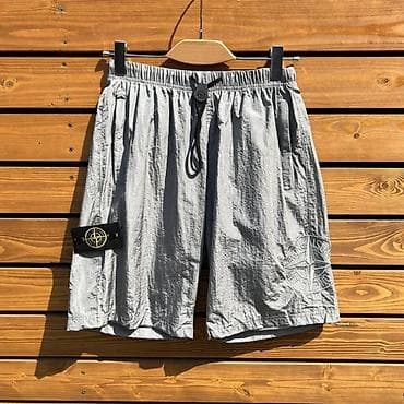 Шорты: Шорты Stone Island Состояние новое! Одна примерка! Без дефектов! — 1