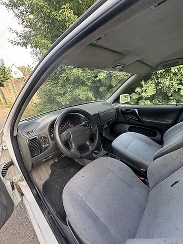 Продажа авто: Volkswagen Polo: 1996 г., 1.4 л, Механика, Бензин, Хэтчбэк — 6