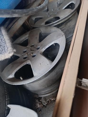 Литые Диски R 17 Mercedes-Benz, Пара, отверстий - 5, Б/у