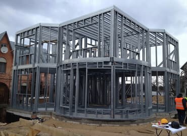 строительство домов из металлоконструкций: Сварочная работа Металлоконструкция любой сложности.Здания и ангары из — 2