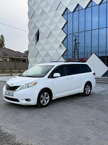toyot: Toyota Sienna: 2011 г., 3.5 л, Автомат, Бензин, Минивэн — 3