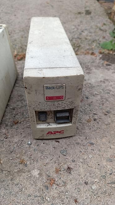 e5 2689: Блок питания — 1