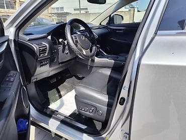 lexus ct 200h 2016: Lexus NX: 2015 г., 2 л, Автомат, Бензин, Кроссовер — 4