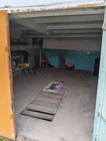 2 Гаража (бокс) с ямой для обслуживания авто. по 3500$ каждый -