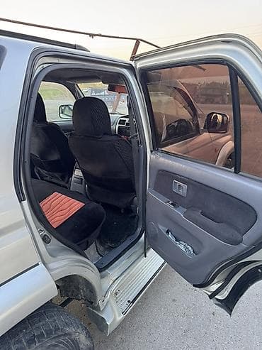 Унаа: Toyota Hilux Surf: 2000 г., 2.7 л, Жол тандабас — 8