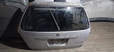 Автозапчасти: Крышка багажника Honda, 2001 г., Б/у, Оригинал — 1