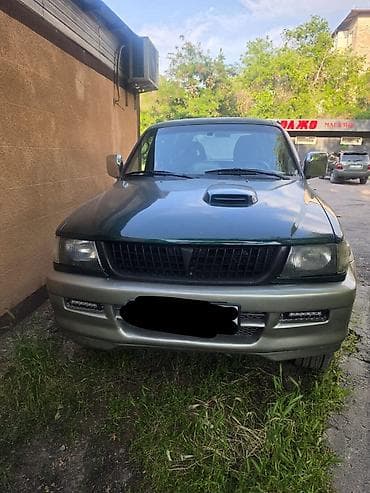 Mitsubishi Montero: 1998 г., 2.5 л, Механика, Дизель, Внедорожник — 1