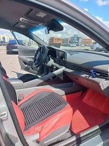 elantra: Hyundai Elantra: 2020 г., Седан — 3