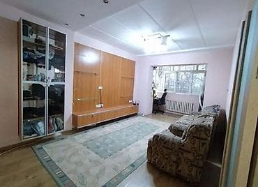 первомая: 3 комнаты, 64 м², Элитка, 1 этаж, Косметический ремонт — 1