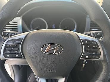 hyundai gran: Hyundai Sonata: 2022 г., 2 л, Автомат, Газ, Седан — 10