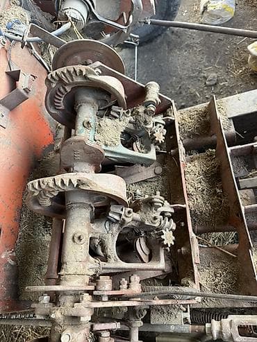 е34 520: Пресс-подборщик «Киргизстан» (прицепной, тракторный) Описание: - — 2