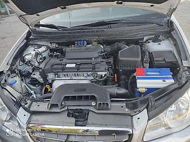 Hyundai Elantra: 2008 г., 2 л, Автомат, Бензин, Седан — 7