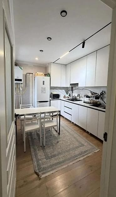 1 комната, Агентство недвижимости, Без подселения, С мебелью полностью at lalafo.kg 1 комната, Агентство недвижимости, Без подселения, С мебелью полностью