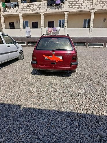 colf 2: Volkswagen Golf Variant: 1993 г., 1.8 л, Механика, Бензин, Универсал — 2